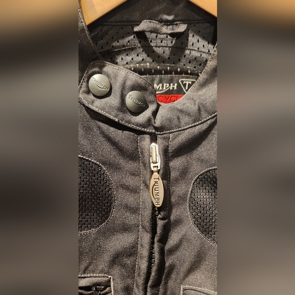 Motorcycle Riding Jacket - Picture 3 of 7